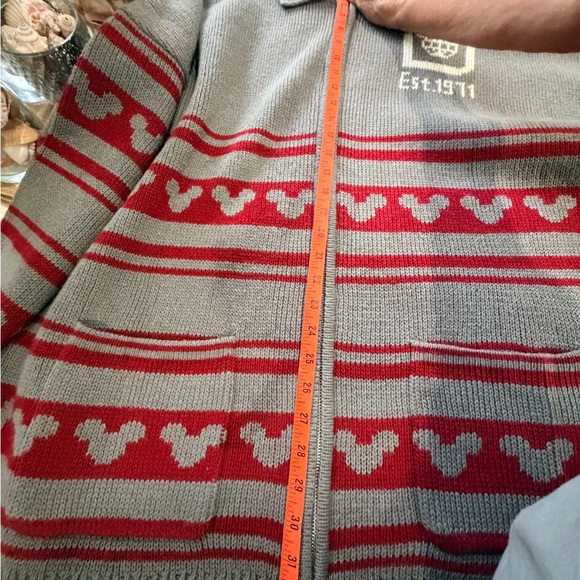 NWT Disney Men's Beige and Red Zip-Up Sweater - Picture 12 of 13